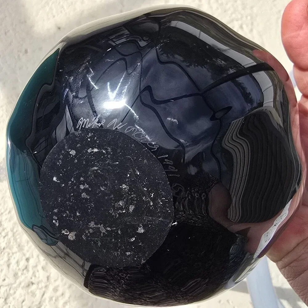 1991 Studio Art Black Glass Acorn Orb Vase Iridescent Luster Waves Signed - Picture 7 of 9